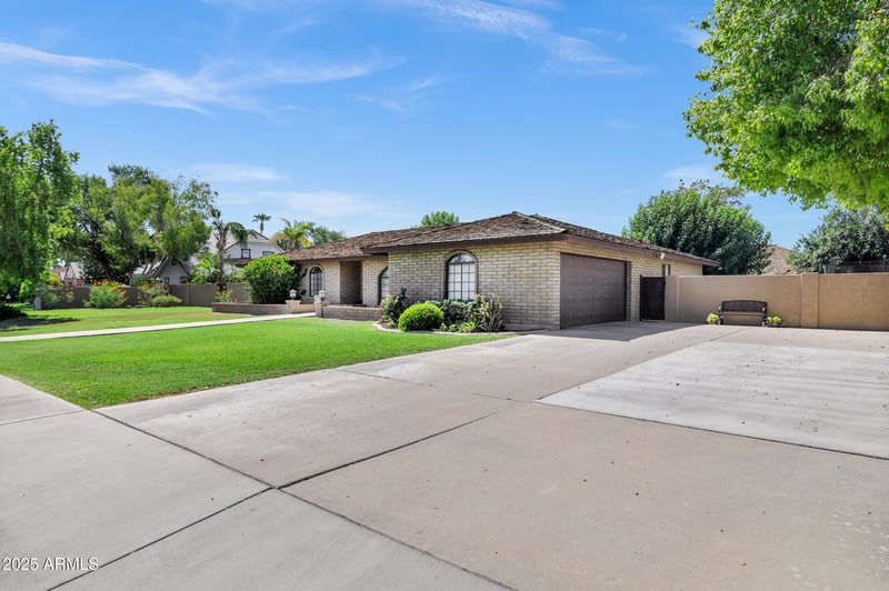 591 Houston Ave, Gilbert, AZ 85234
