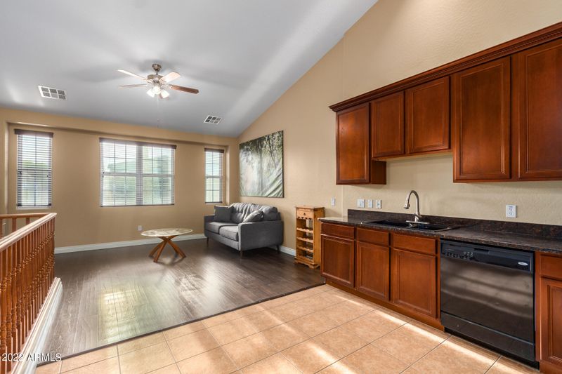 5910 S 22nd Ter, Phoenix, AZ 85040