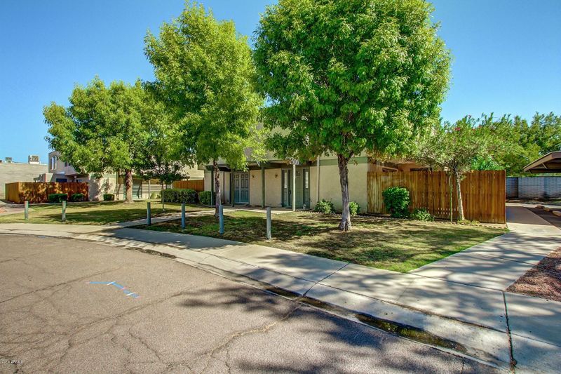 5910 W Townley Ave, Glendale, AZ 85302