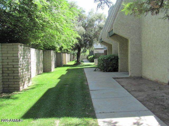 5911 Golden Ln, Glendale, AZ 85302