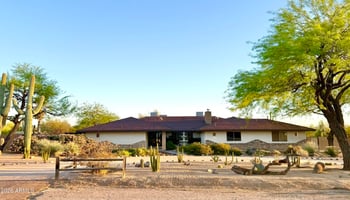 5911 Peak View Rd, Cave Creek, AZ 85331