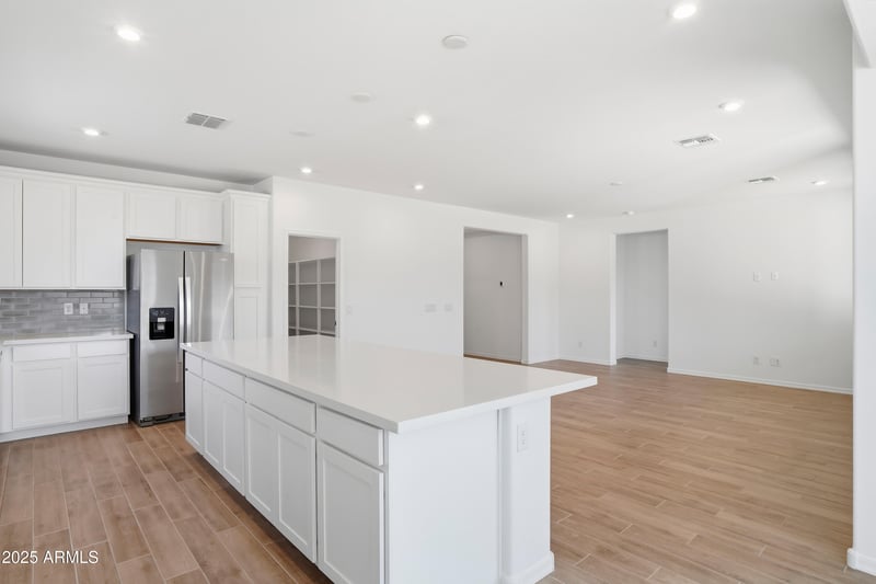 5914 194th Dr, Litchfield Park, AZ 85340