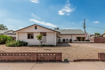 5915 Hazelwood St, Phoenix, AZ 85033