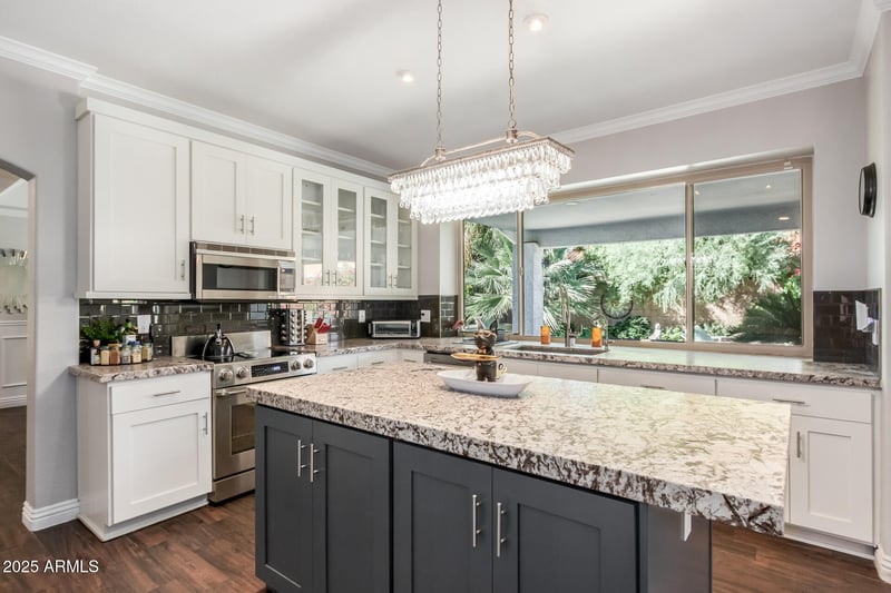 5916 Sandra Ter, Scottsdale, AZ 85254