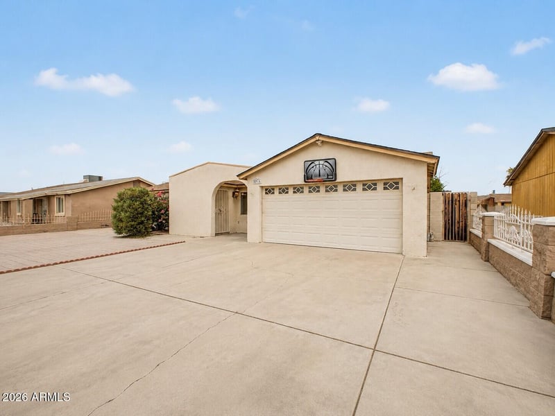 5916 W Monte Vista Rd, Phoenix, AZ 85035