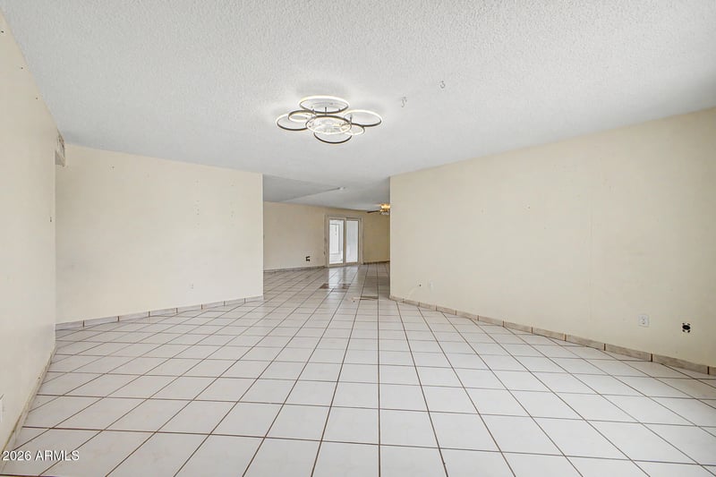 5916 W Monte Vista Rd, Phoenix, AZ 85035