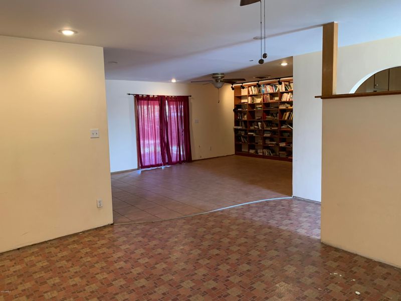 5916 W Thomas Rd, Phoenix, AZ 85033