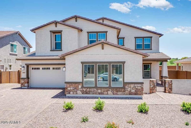 5917 83rd Ln, Glendale, AZ 85305