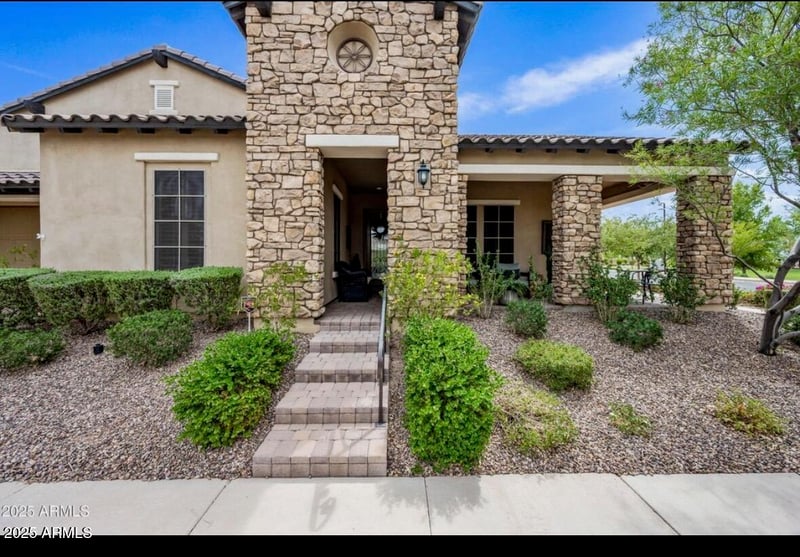 5917 Crowley St, Mesa, AZ 85212