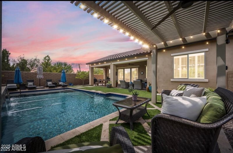 5917 Crowley St, Mesa, AZ 85212