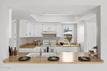 5917 Hearn Rd, Scottsdale, AZ 85254