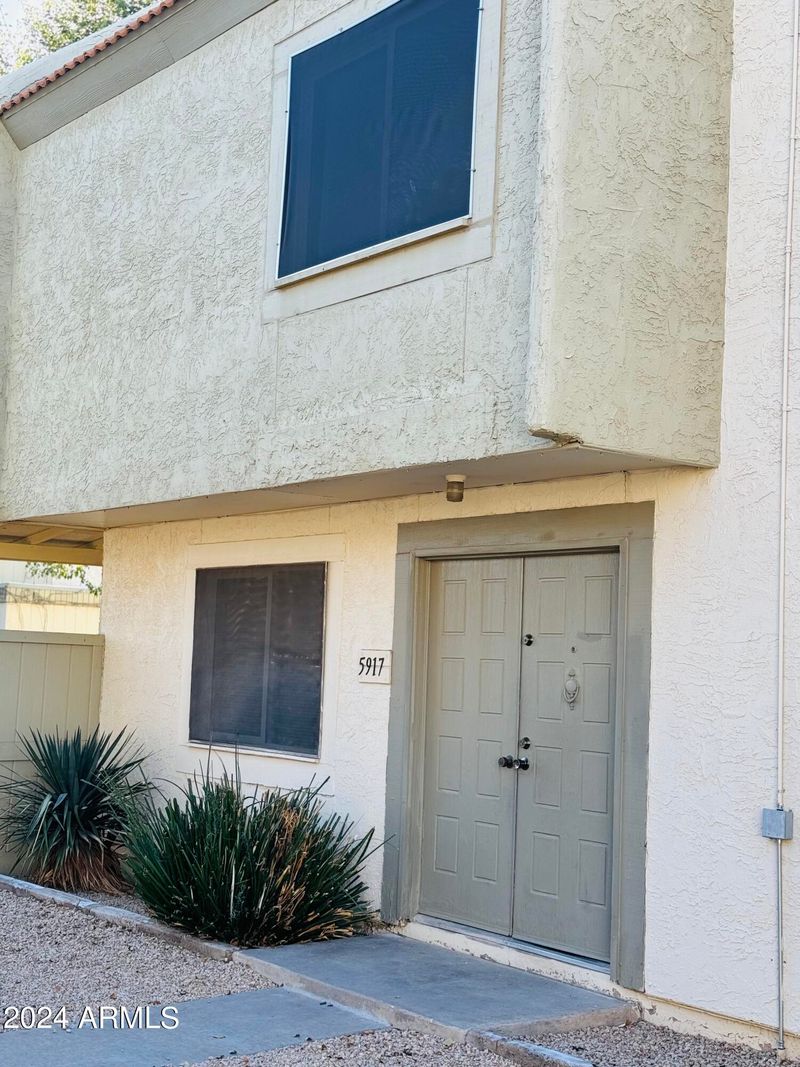 5917 N 48th Ave, Glendale, AZ 85301
