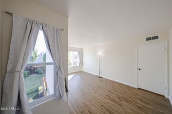 5917 Townley Ave, Glendale, AZ 85302