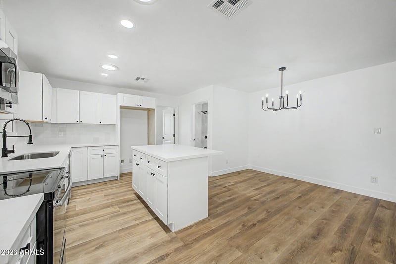 5919 E 12th Ave, Apache Junction, AZ 85119