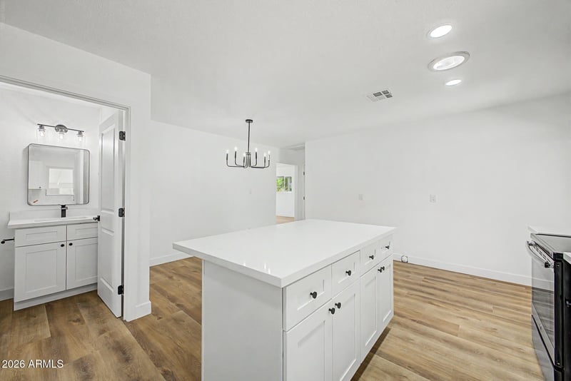 5919 E 12th Ave, Apache Junction, AZ 85119
