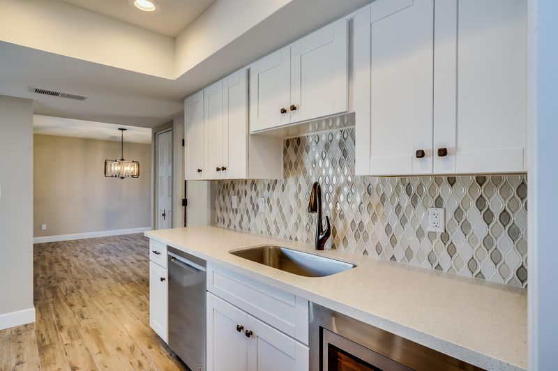 5919 E Thomas Rd, Scottsdale, AZ 85251