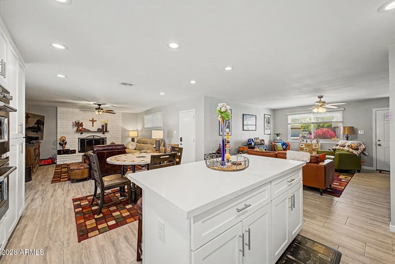 5919 Jentilly Ln, Tempe, AZ 85283