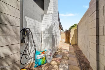 5919 Jentilly Ln, Tempe, AZ 85283