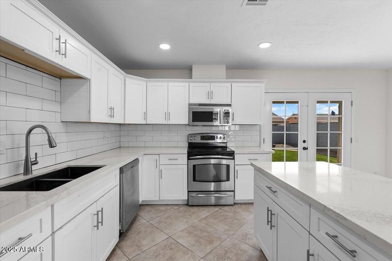 5919 W Villa St, Phoenix, AZ 85043