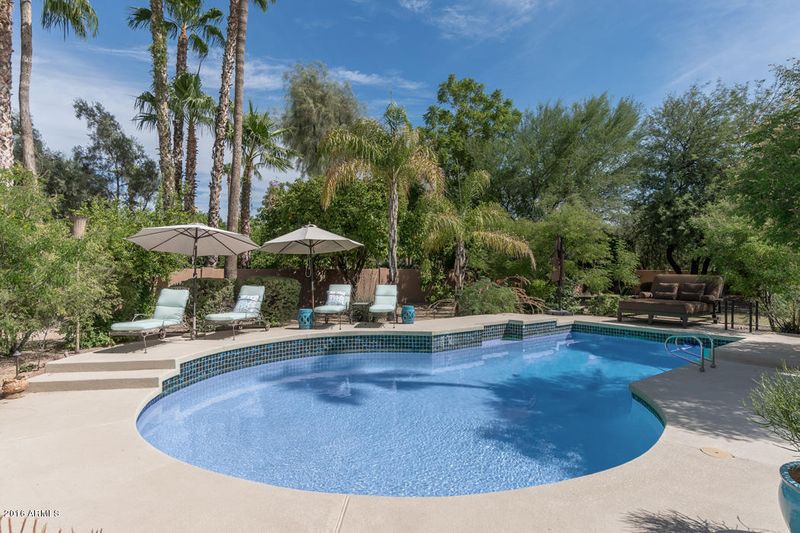 5920 E Berneil Dr, Paradise Valley, AZ 85253