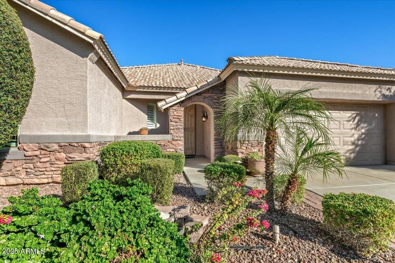 5920 Leiber Pl, Glendale, AZ 85310