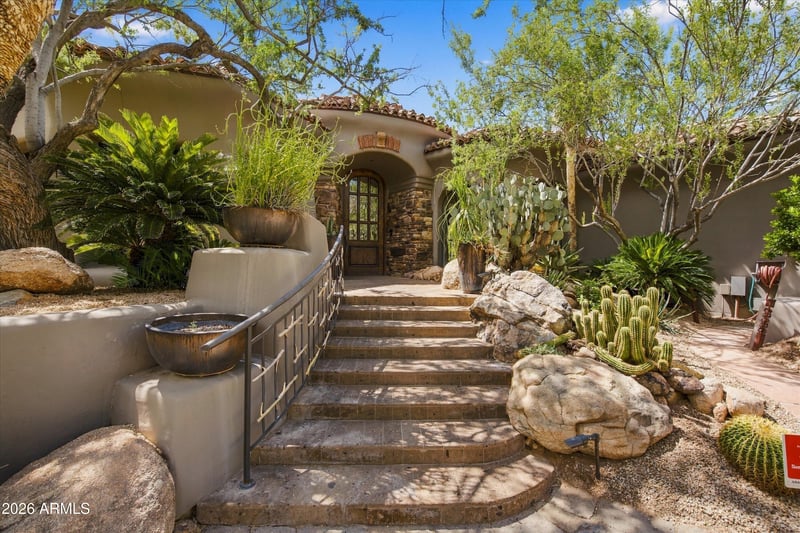 5921 E Cheney Dr, Paradise Valley, AZ 85253