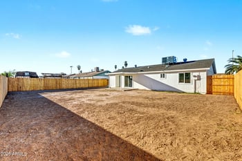 5921 Hubbell St, Phoenix, AZ 85035