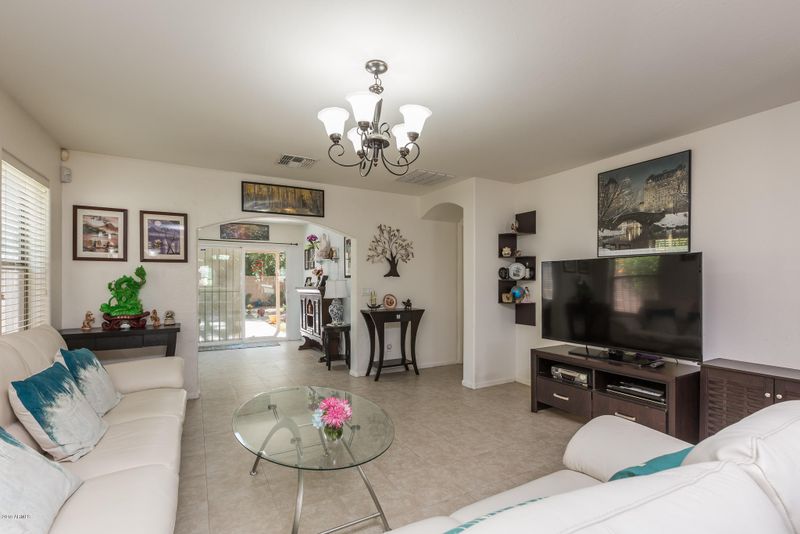 5921 S 16th Dr, Phoenix, AZ 85041