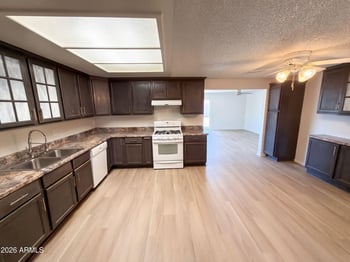 5921 W Cypress St, Phoenix, AZ 85035