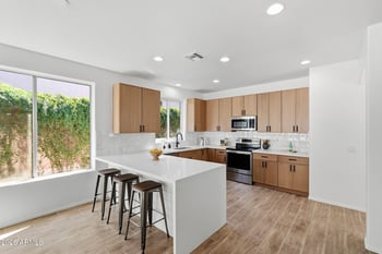 5922 Gambit Trl, Phoenix, AZ 85083