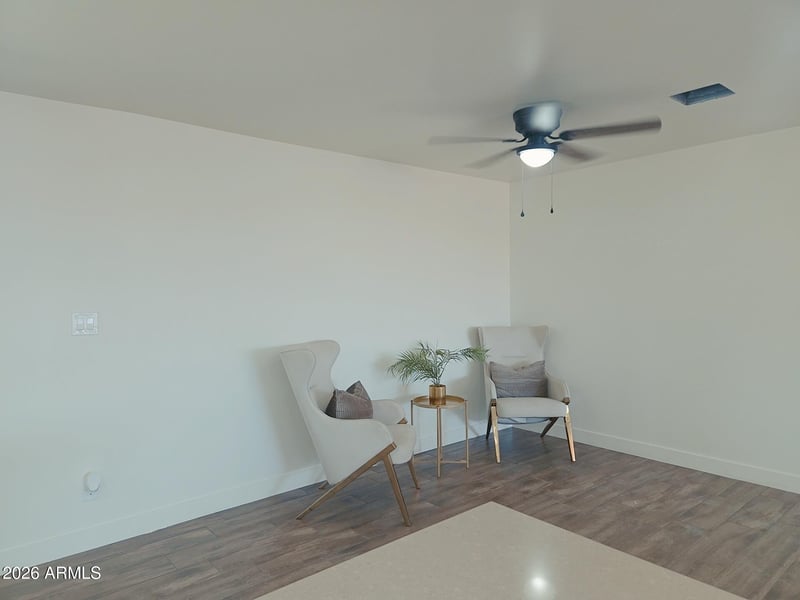 5923 W Fairmount Ave, Phoenix, AZ 85033
