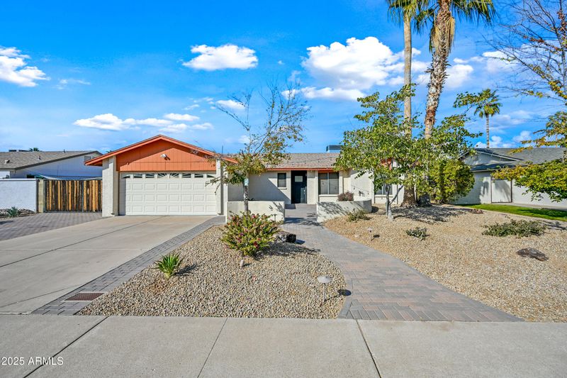 5924 E Everett Dr, Scottsdale, AZ 85254