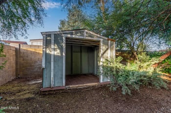 5924 Loma Ln, Glendale, AZ 85302