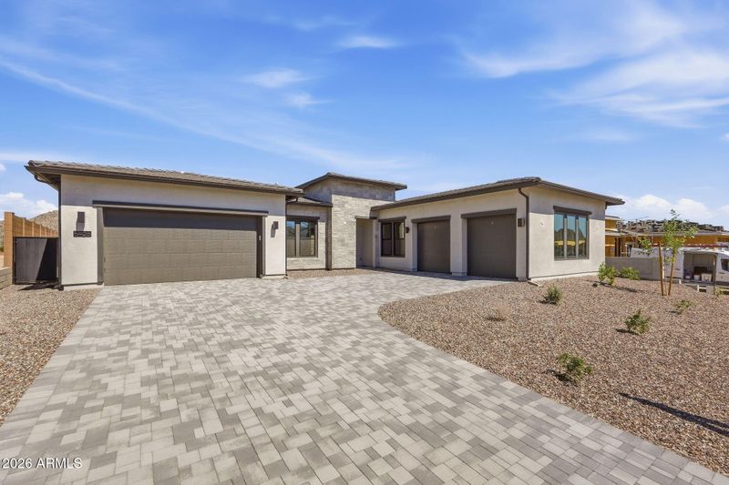 5924 W Old Blue Trl, Queen Creek, AZ 85144