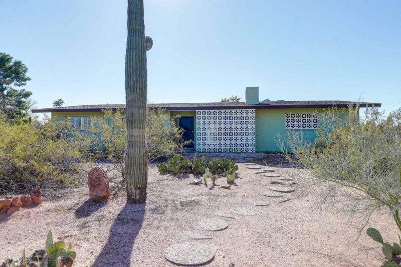 5925 E Wilshire Dr, Scottsdale, AZ 85257