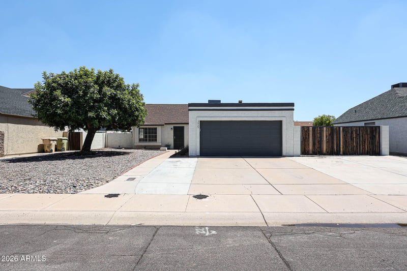5925 W Crocus Dr, Glendale, AZ 85306