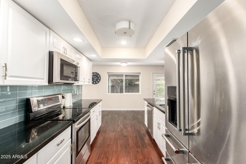 5926 Newberry Rd, Tempe, AZ 85283