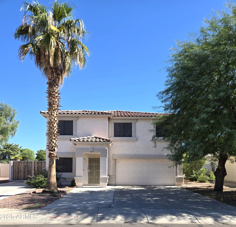 5927 73rd Dr, Glendale, AZ 85303