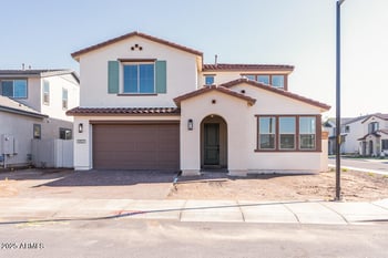 5927 Granite St, Gilbert, AZ 85298