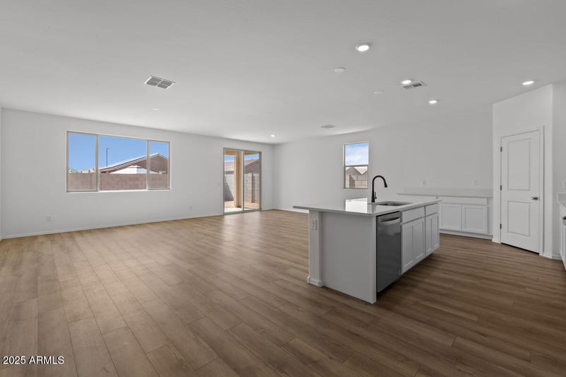 5928 246th Ln, Buckeye, AZ 85326