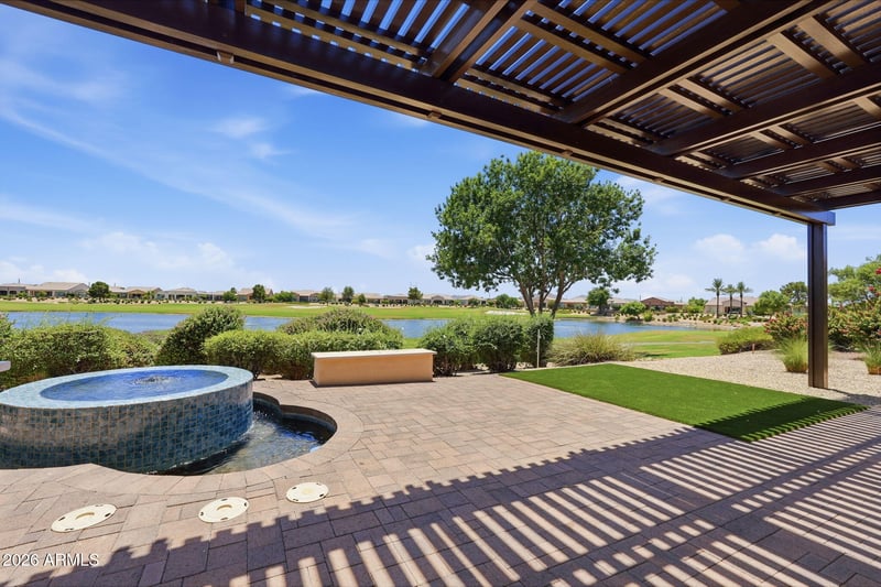 593 E Peach Tree St, Queen Creek, AZ 85140