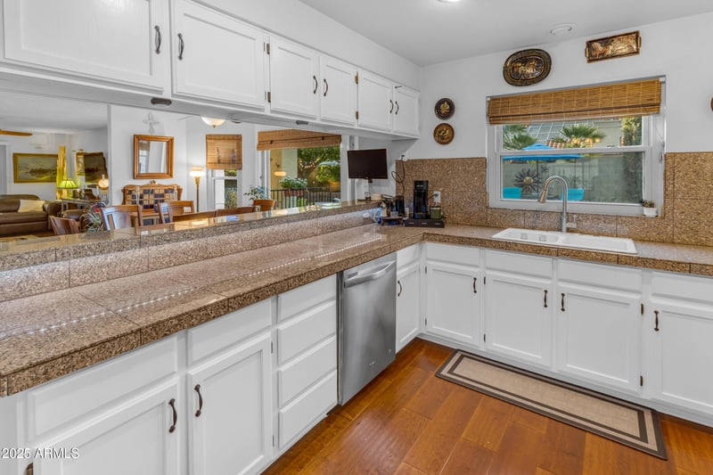 5930 Fountain St, Mesa, AZ 85205
