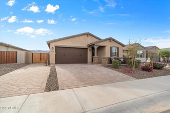 5930 N 202nd Ln, Litchfield Park, AZ 85340