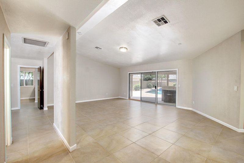 5931 E Hearn Rd, Scottsdale, AZ 85254