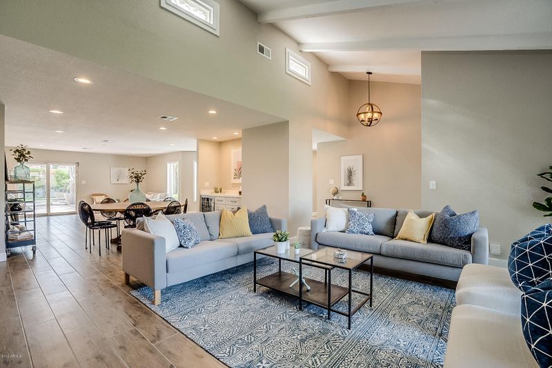 5931 E Voltaire Ave, Scottsdale, AZ 85254