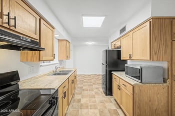 5932 Butte St, Mesa, AZ 85205