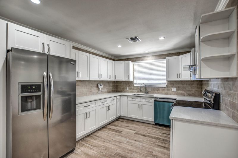 5932 E Casper Rd, Mesa, AZ 85205