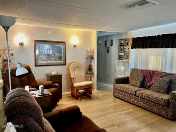 5933 Main St #114, Mesa, AZ 85206