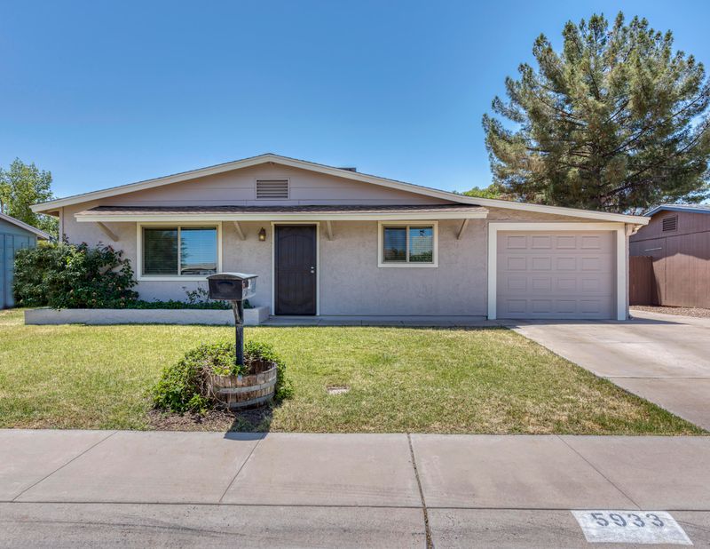 5933 W Nancy Rd, Glendale, AZ 85306
