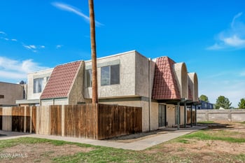 5934 Townley Ave, Glendale, AZ 85302